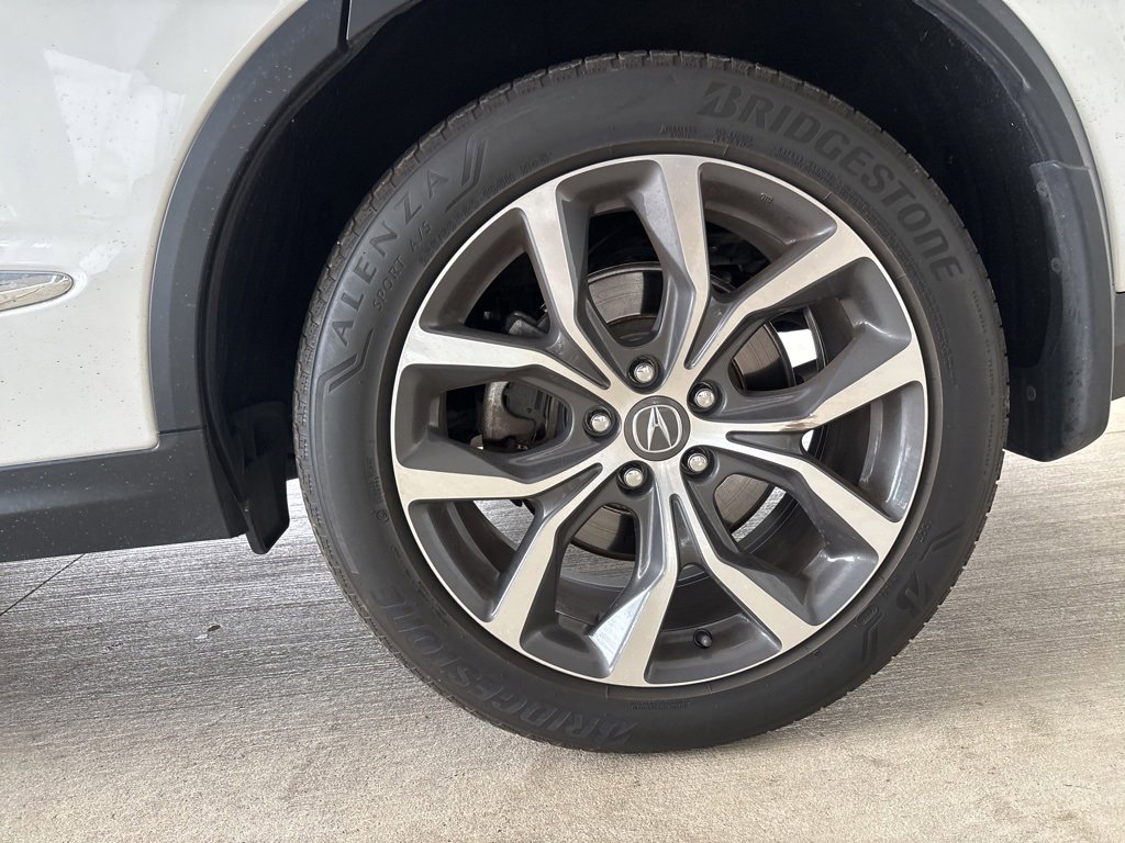 Used 2024 Acura MDX SH-AWD w/ Technology Package image 39