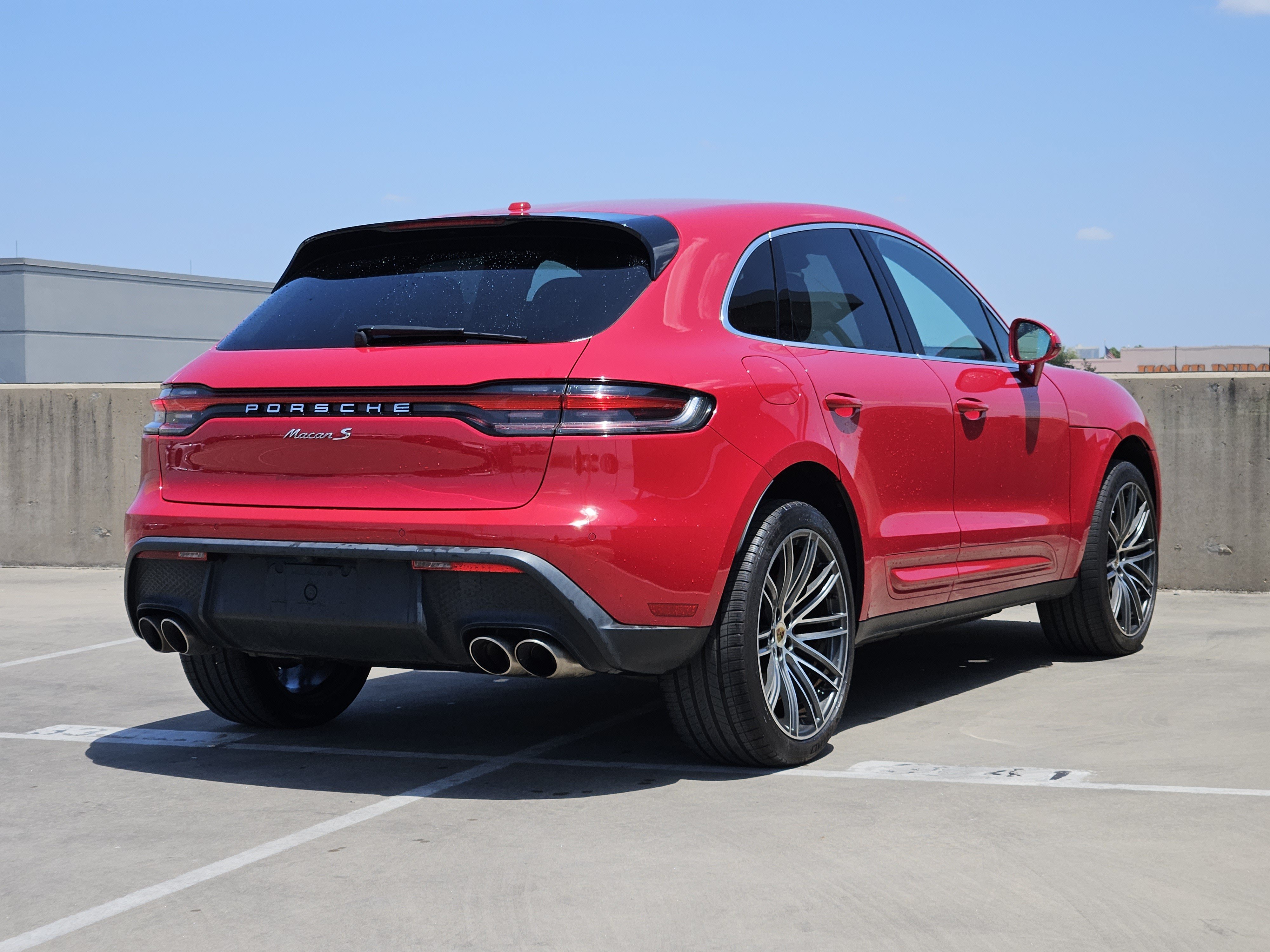 Certified 2023 Porsche Macan S AWD/4WD image 8