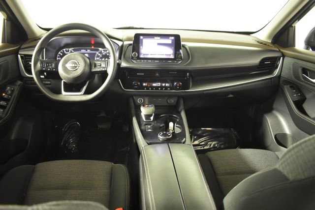 Used 2022 Nissan Rogue SV AWD/4WD image 23