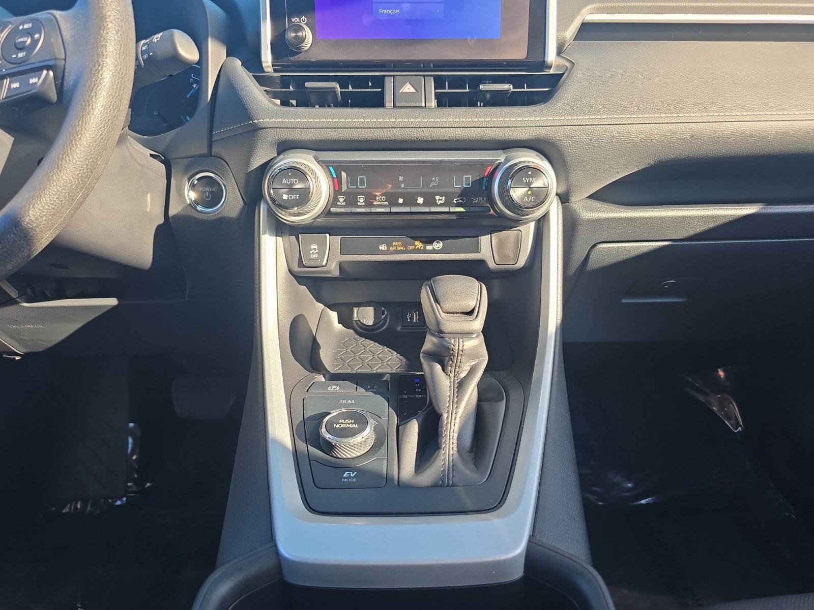Certified 2025 Toyota RAV4 XLE AWD/4WD image 11