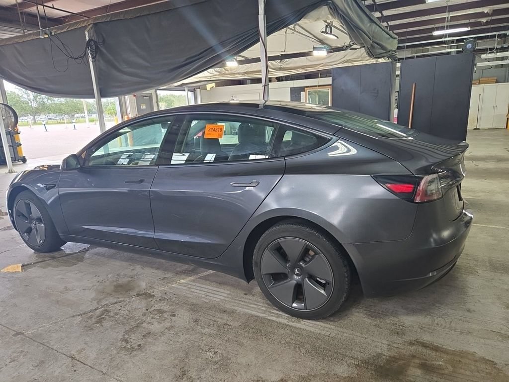 Used 2023 Tesla Model 3 Standard Range RWD image 3