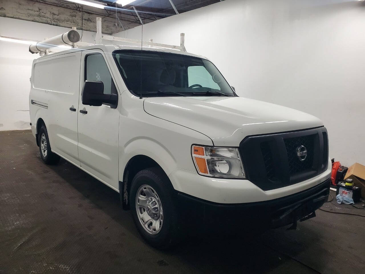 Used 2017 Nissan NV 1500 SV w/ Back Door Glass Package RWD image 3