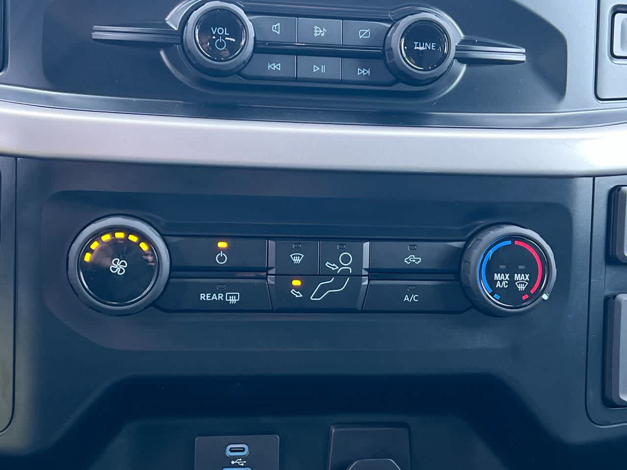 Used 2023 Ford F150 XLT AWD/4WD image 19