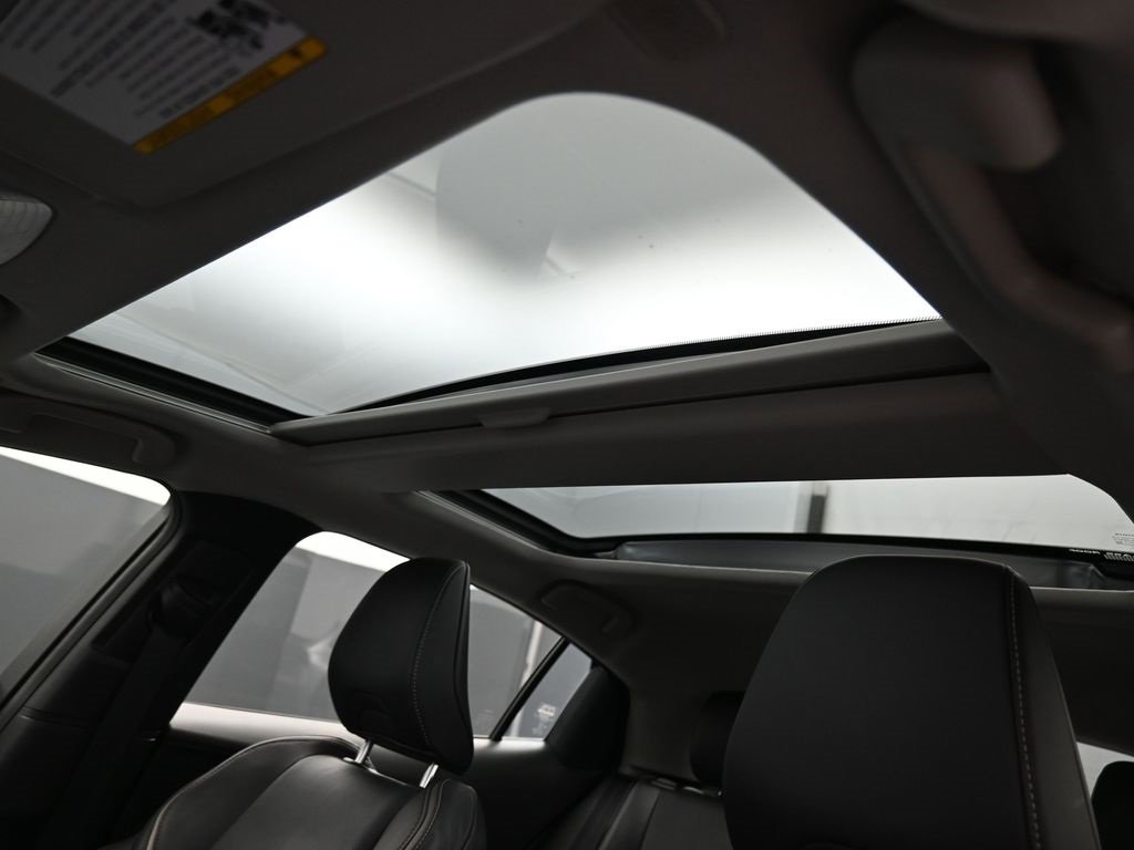 Certified 2024 Toyota Prius XLE image 25