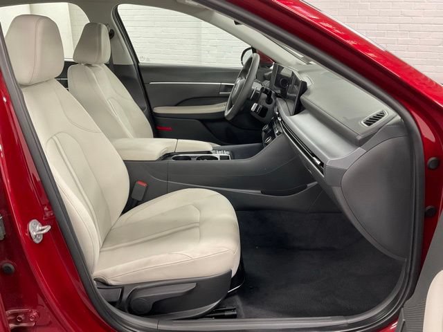 Used 2025 Hyundai Sonata SEL FWD image 20