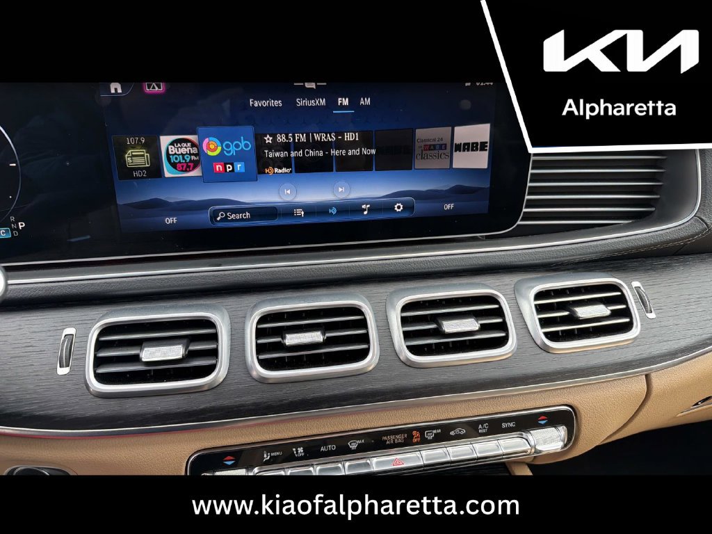 Used 2025 Mercedes-Benz GLS 450 4MATIC image 29