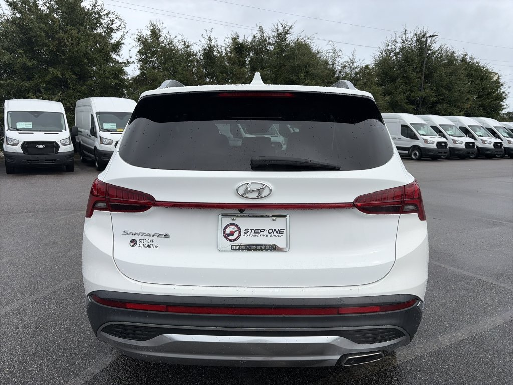 Used 2023 Hyundai Santa Fe SEL w/ Premium Package FWD image 6