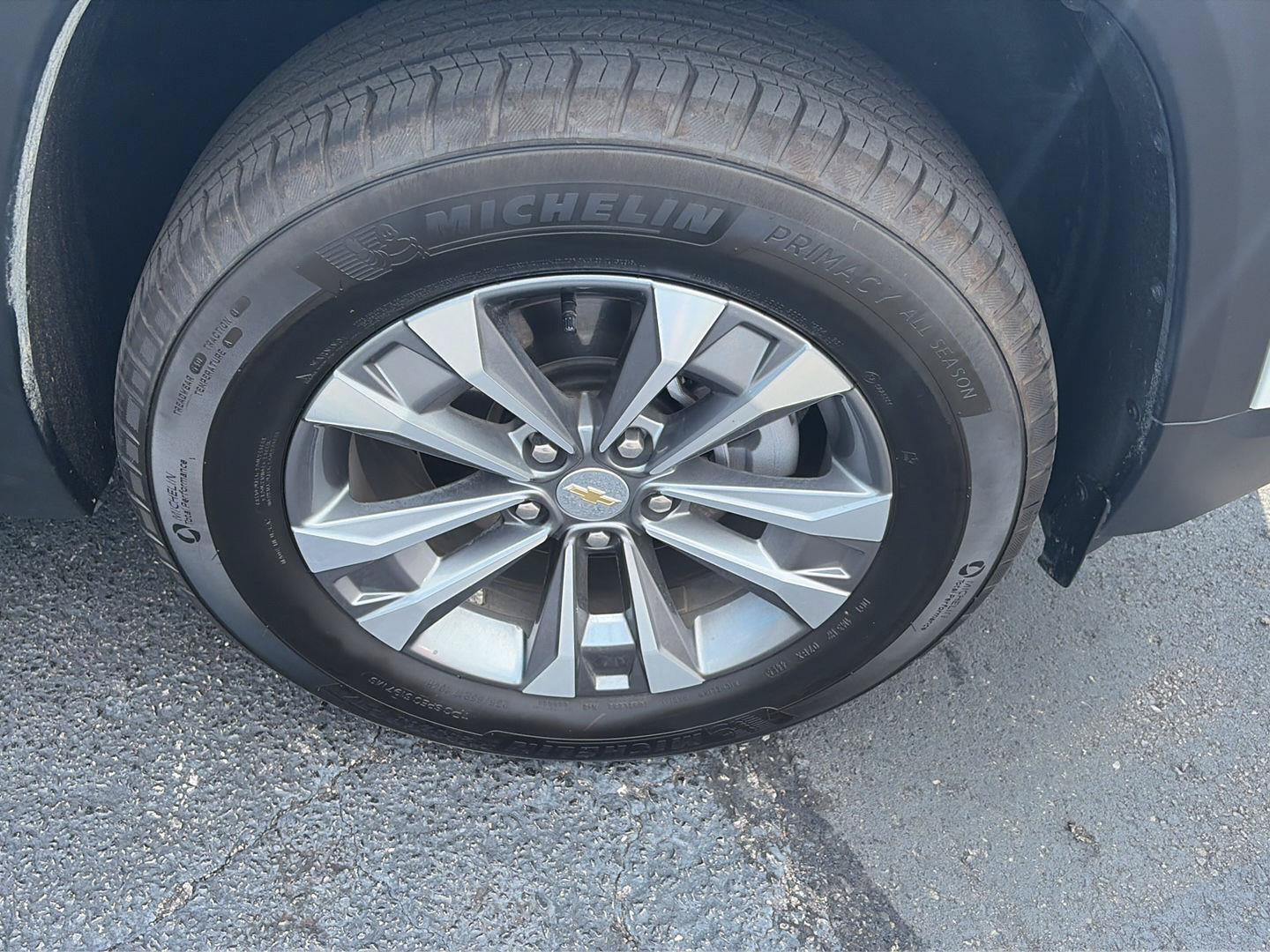 Used 2026 Chevrolet Equinox LT AWD/4WD image 33