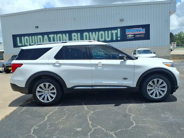 Used 2022 Ford Explorer King Ranch w/ Class IV Trailer Tow Package AWD/4WD image 4