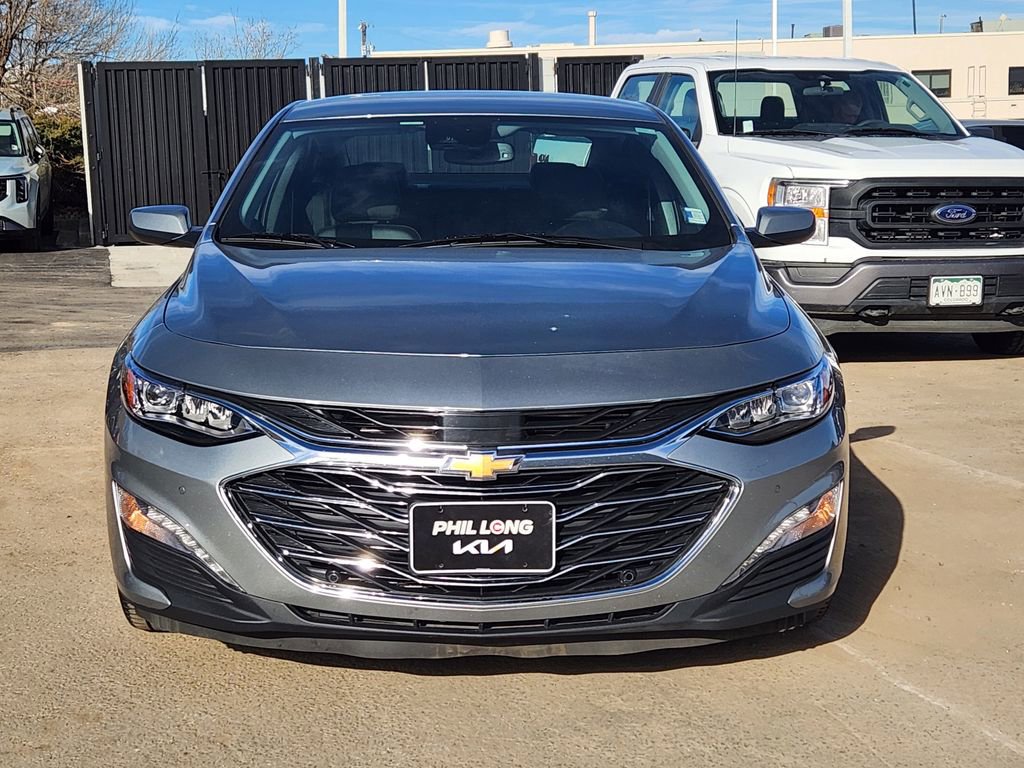 Used 2024 Chevrolet Malibu LT image 2