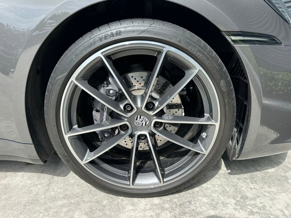 Certified 2022 Porsche 911 Carrera RWD image 15