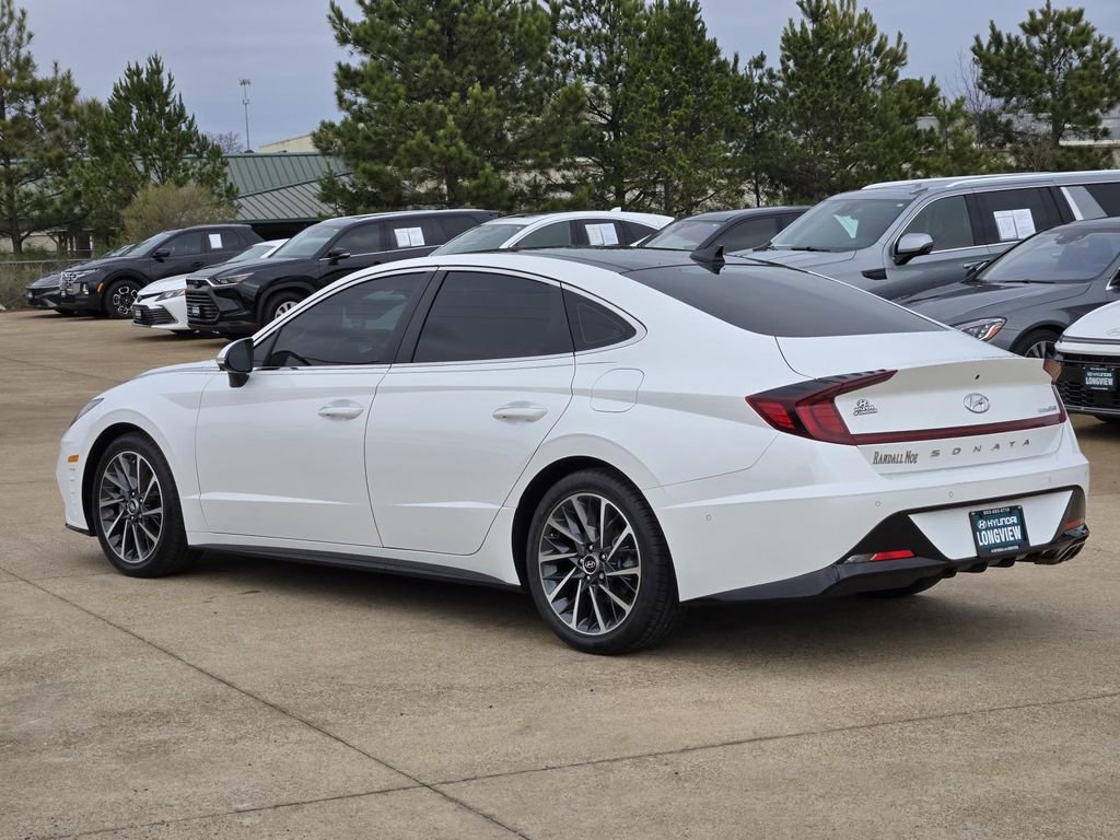 Used 2022 Hyundai Sonata Limited w/ Preferred Accessory Package image 3