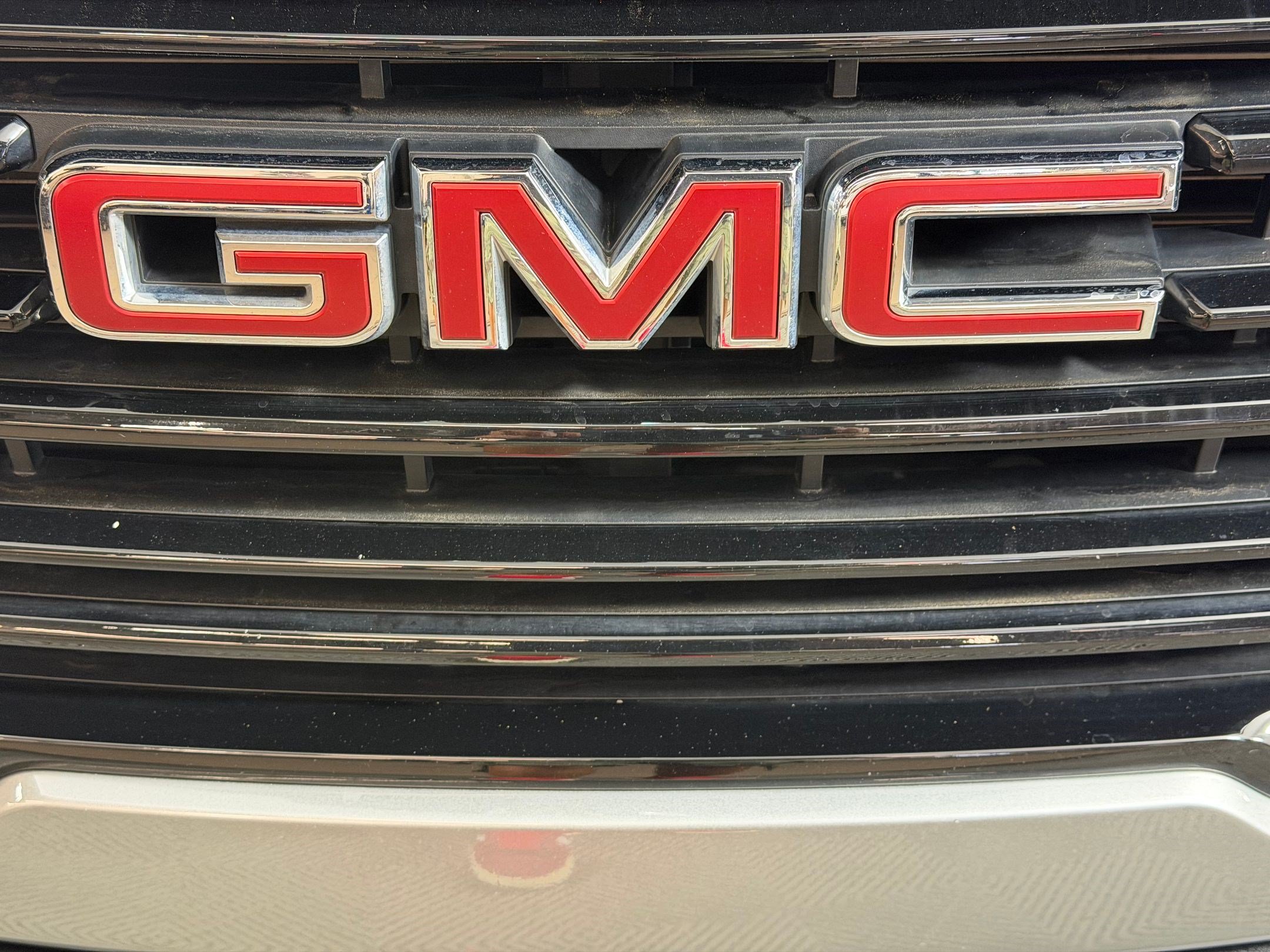 Used 2023 GMC Terrain SLE w/ Driver Convenience Package AWD/4WD image 24