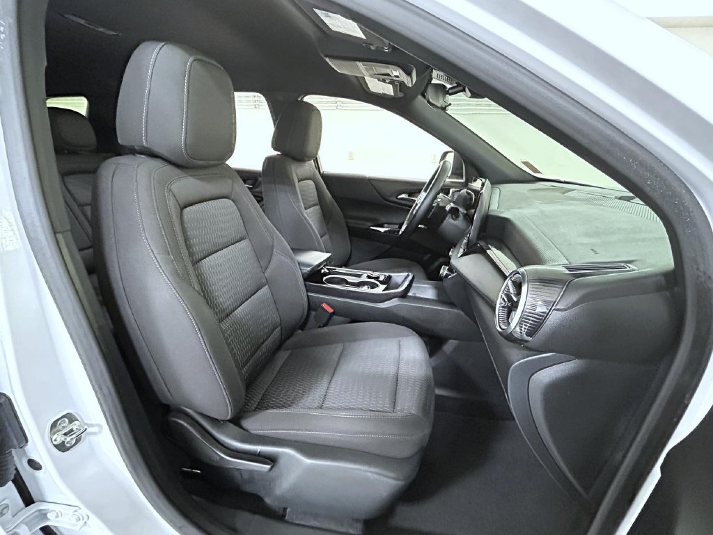 Certified 2026 Chevrolet Equinox LT AWD/4WD image 16