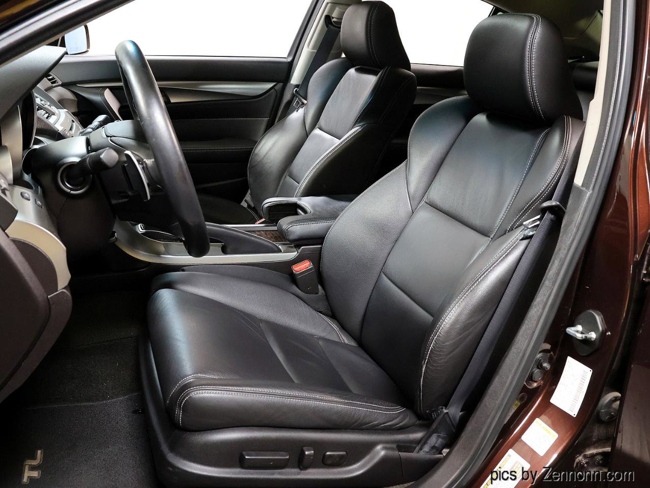 Used 2009 Acura TL SH-AWD image 11