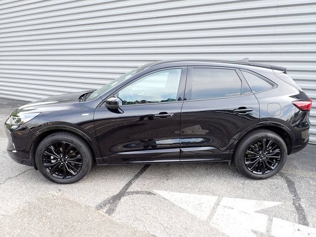 Used 2023 Ford Escape ST-Line Elite AWD/4WD image 2