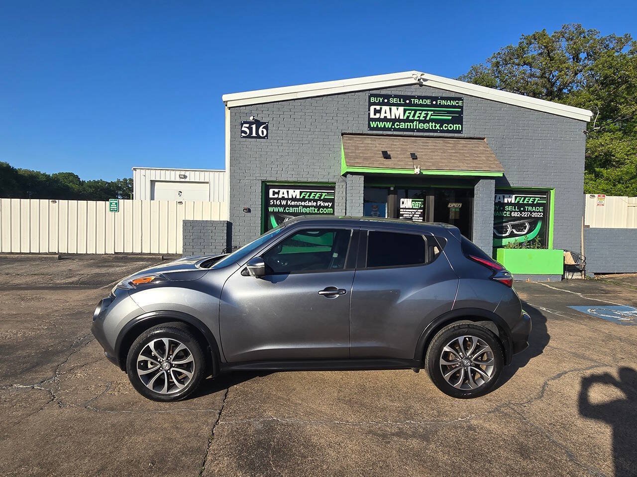 Used 2017 Nissan Juke SV w/ Technology Package FWD image 7