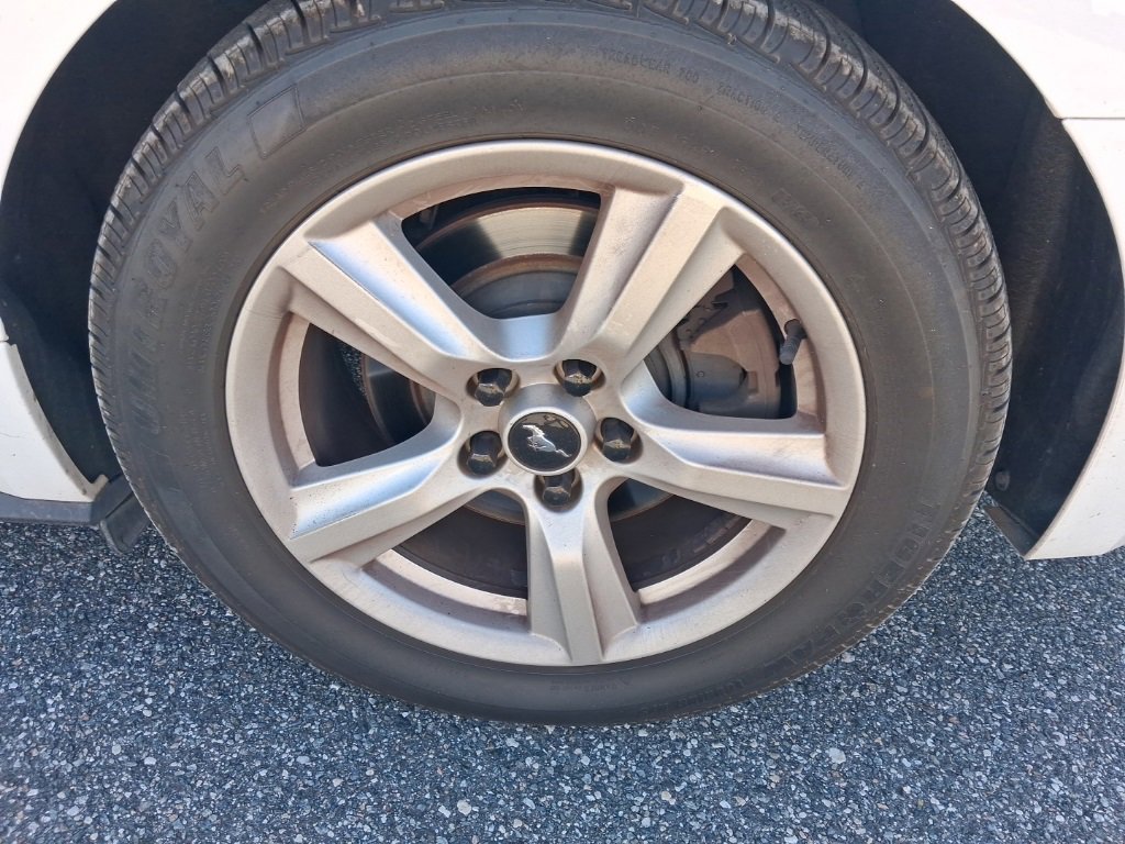 Used 2017 Ford Mustang Coupe image 10