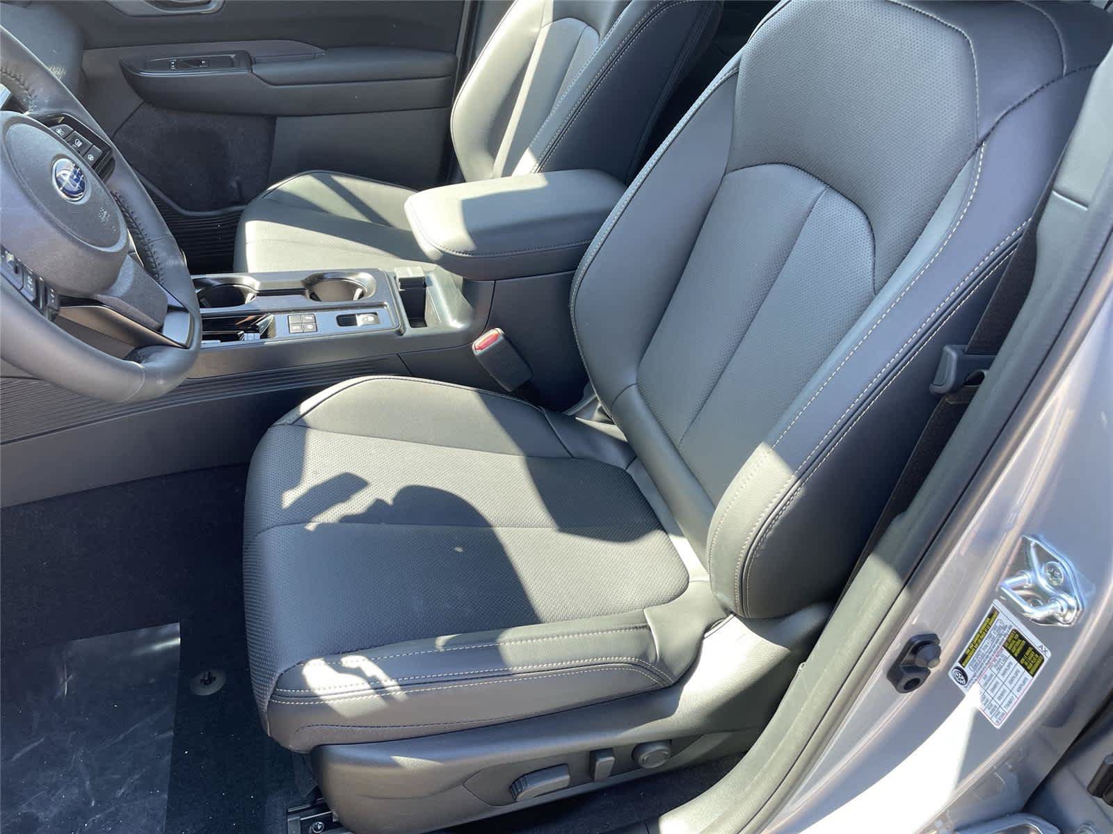 New 2026 Subaru Outback Limited AWD/4WD image 12