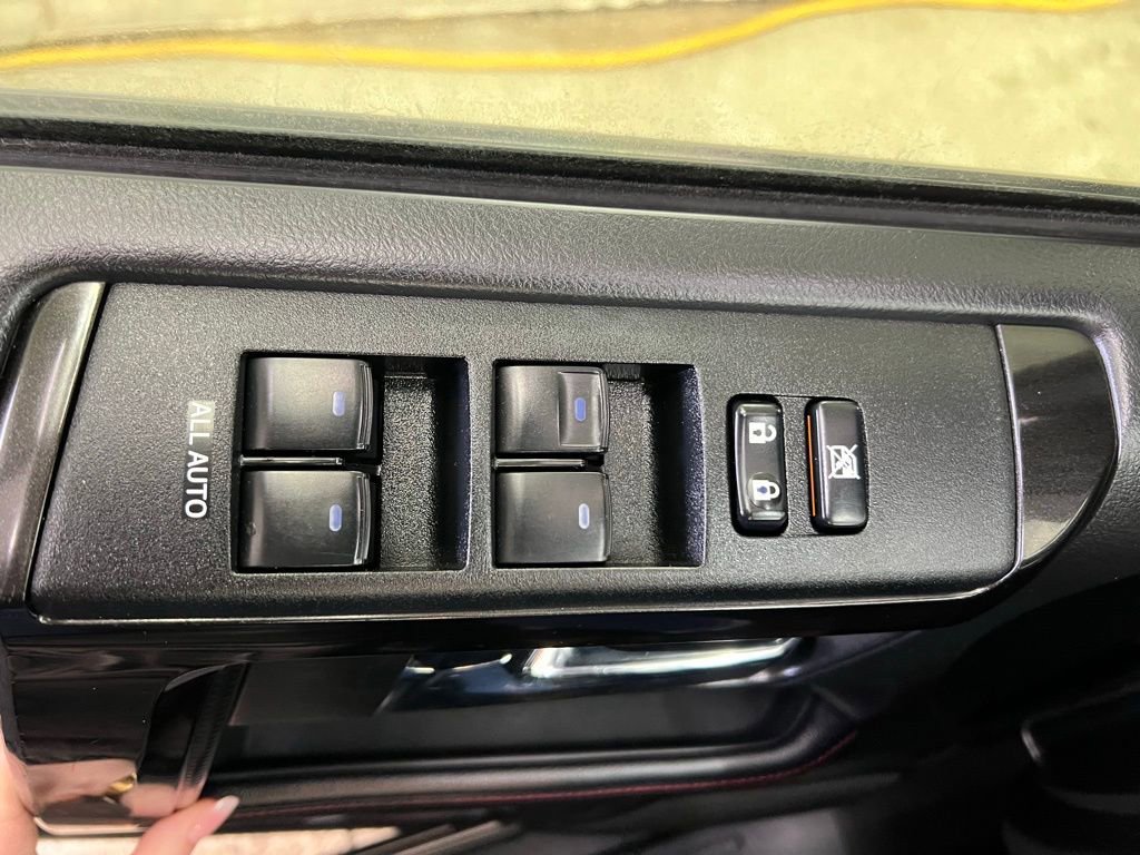 Used 2019 Toyota 4Runner TRD Off-Road Premium image 21