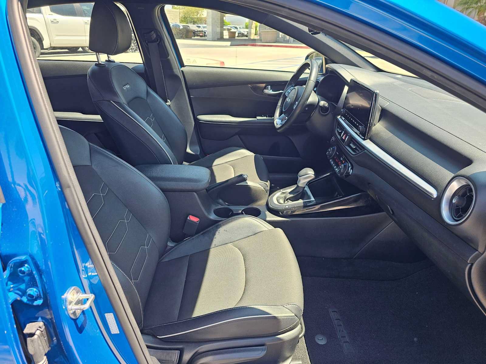 Used 2023 Kia Forte GT-Line FWD image 10