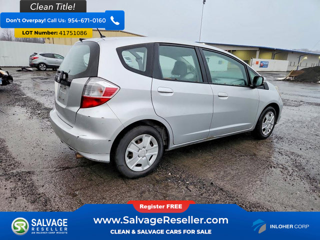 Used 2013 Honda Fit image 4