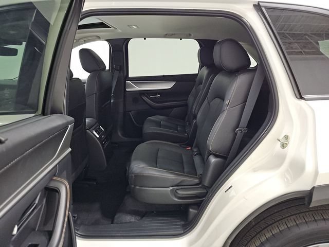 Used 2024 MAZDA CX-90 Plug-In Hybrid w/ Preferred AWD/4WD image 8