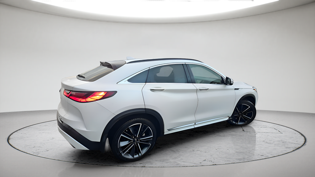 Used 2022 INFINITI QX55 Sensory w/ Lighting Package AWD/4WD image 10