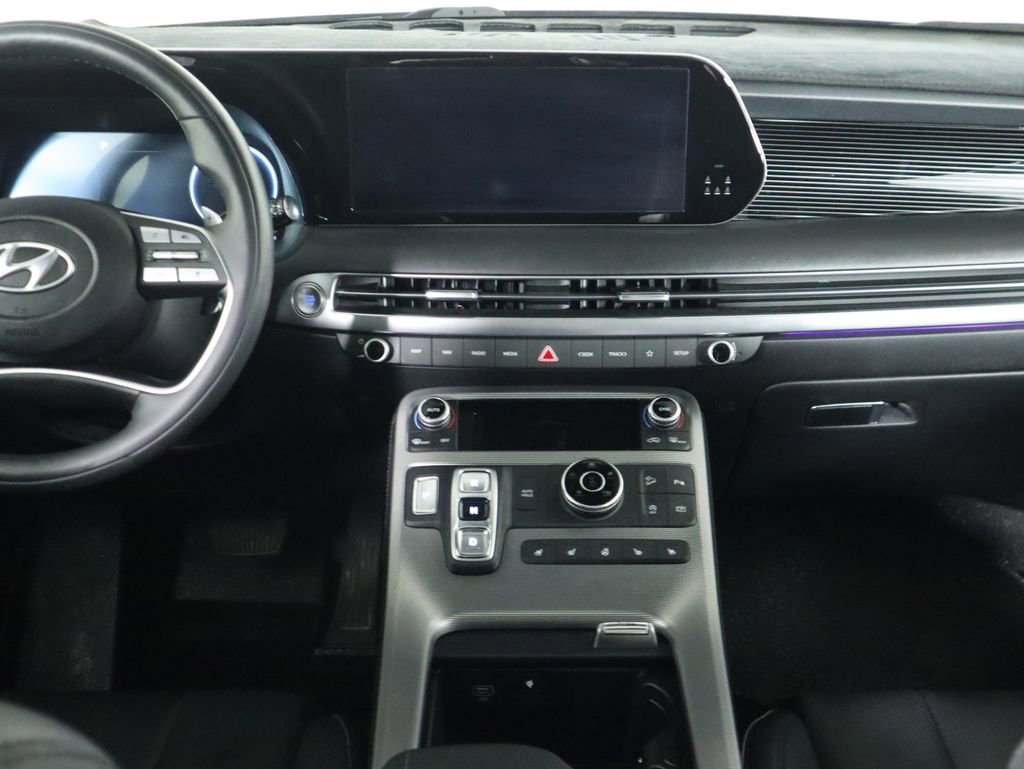 Used 2025 Hyundai Palisade Calligraphy image 14