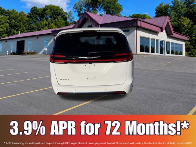 New 2026 Chrysler Pacifica Select FWD image 5