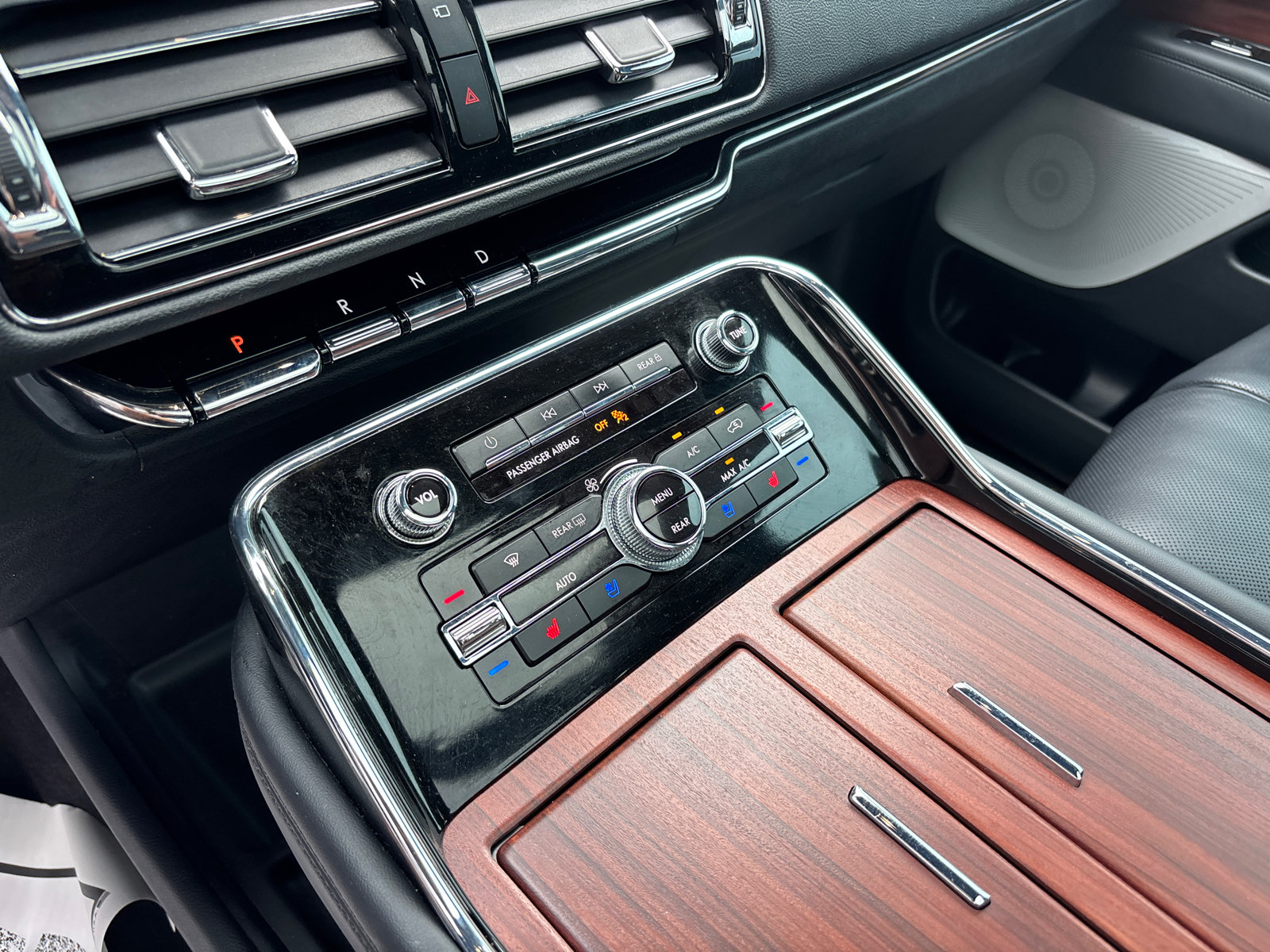 Certified 2023 Lincoln Navigator Reserve AWD/4WD image 22