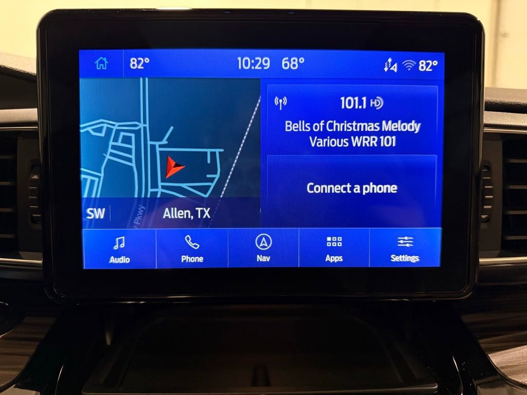 Used 2022 Ford Explorer Limited w/ Equipment Group 301A image 23