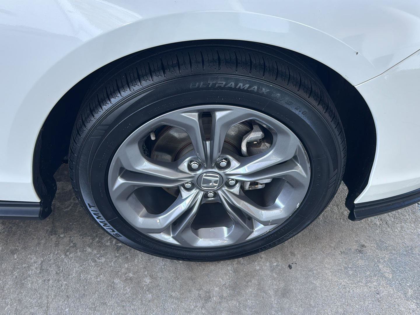 Used 2024 Honda Accord EX image 37