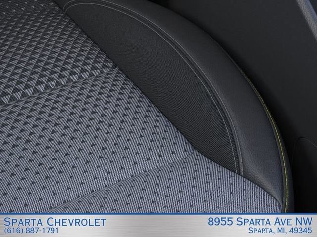 New 2026 Chevrolet Trax LT w/ Sunroof Package FWD image 21