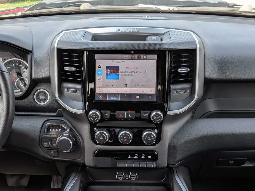 New 2026 RAM 1500 Express AWD/4WD image 18