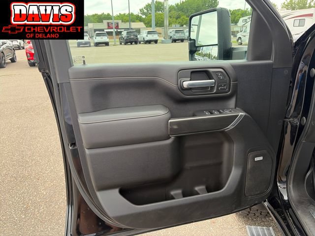 Used 2021 GMC Sierra 3500 AT4 w/ AT4 Premium Plus Package AWD/4WD image 11