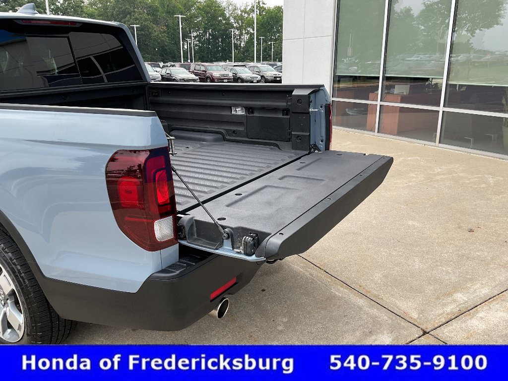 Certified 2025 Honda Ridgeline RTL image 16