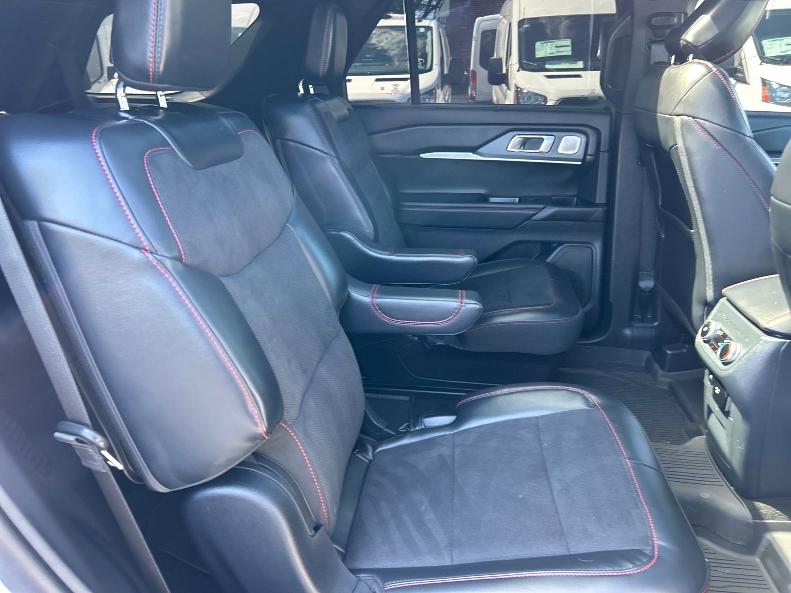 Certified 2025 Ford Explorer ST AWD/4WD image 24