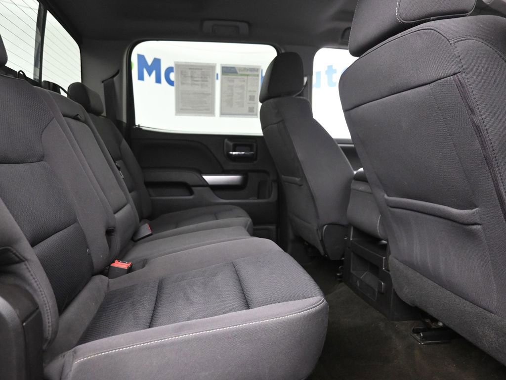 Used 2018 Chevrolet Silverado 1500 LT w/ All Star Edition image 8