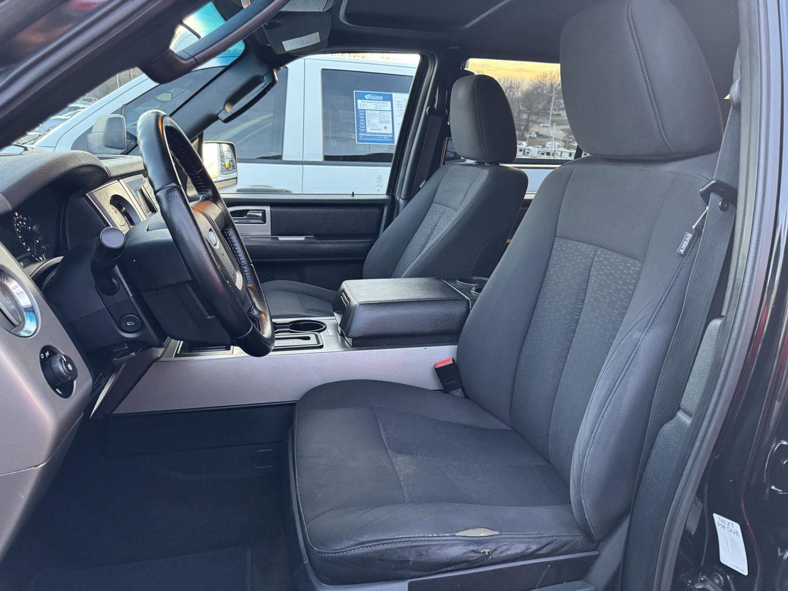 Used 2017 Ford Expedition EL XLT image 18