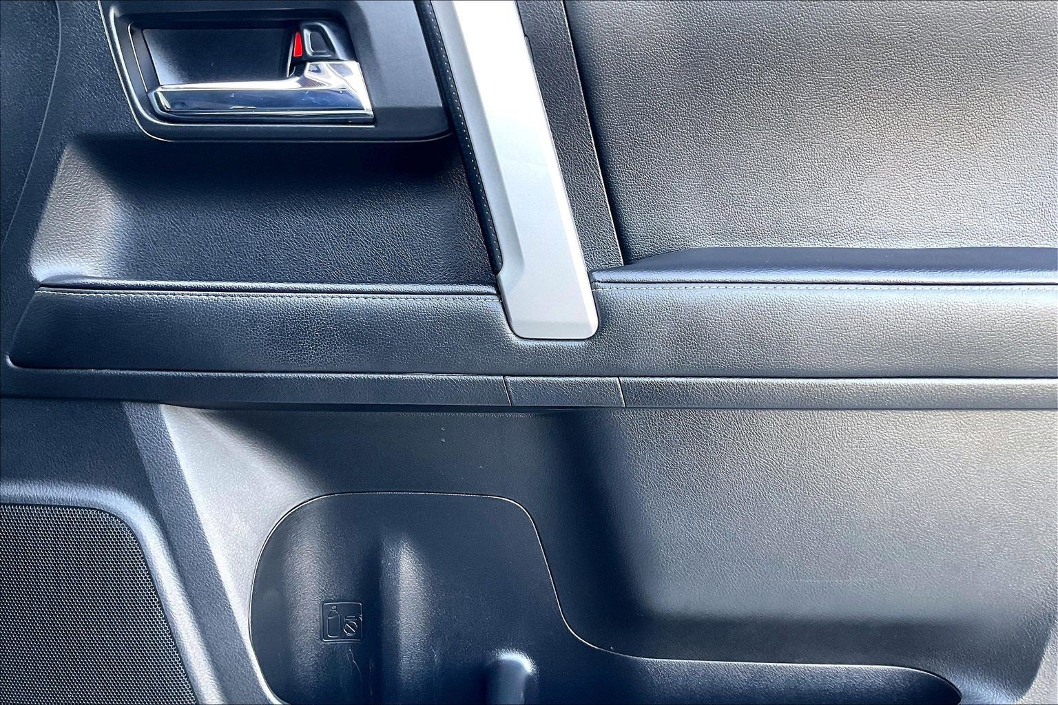 Used 2020 Toyota 4Runner SR5 Premium image 20