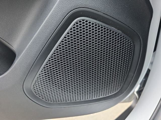 Certified 2023 Hyundai Venue Limited w/ Cargo Package image 38