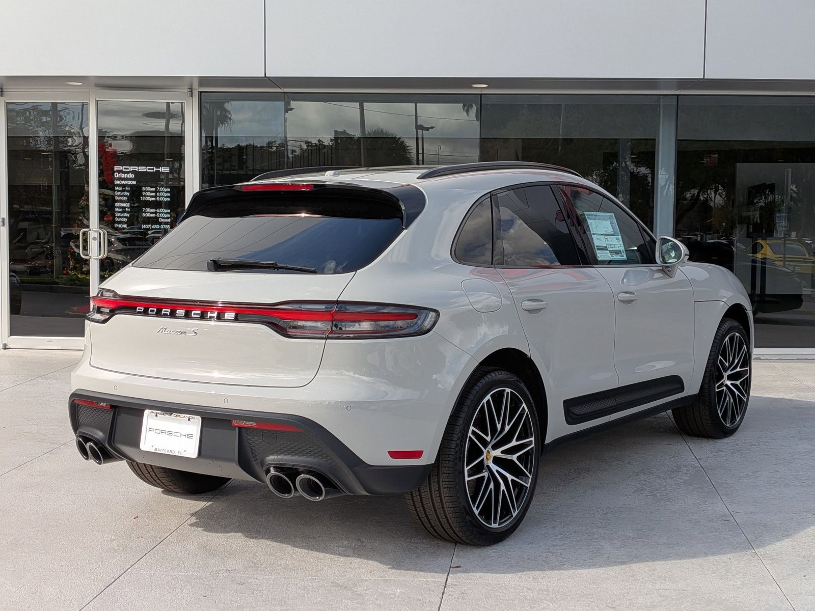 New 2026 Porsche Macan S image 9