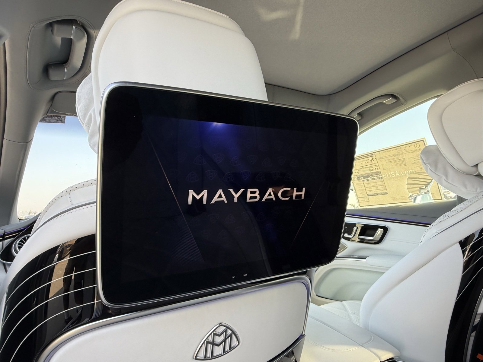 New 2025 Mercedes-Benz Maybach EQS 680 4MATIC image 27