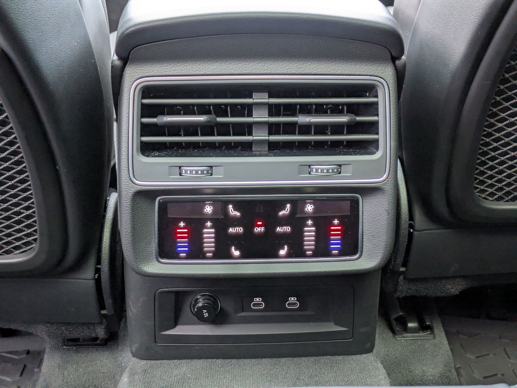 Used 2025 Audi Q7 3.0T Prestige AWD/4WD image 24