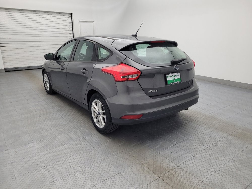 Used 2018 Ford Focus SE FWD image 5