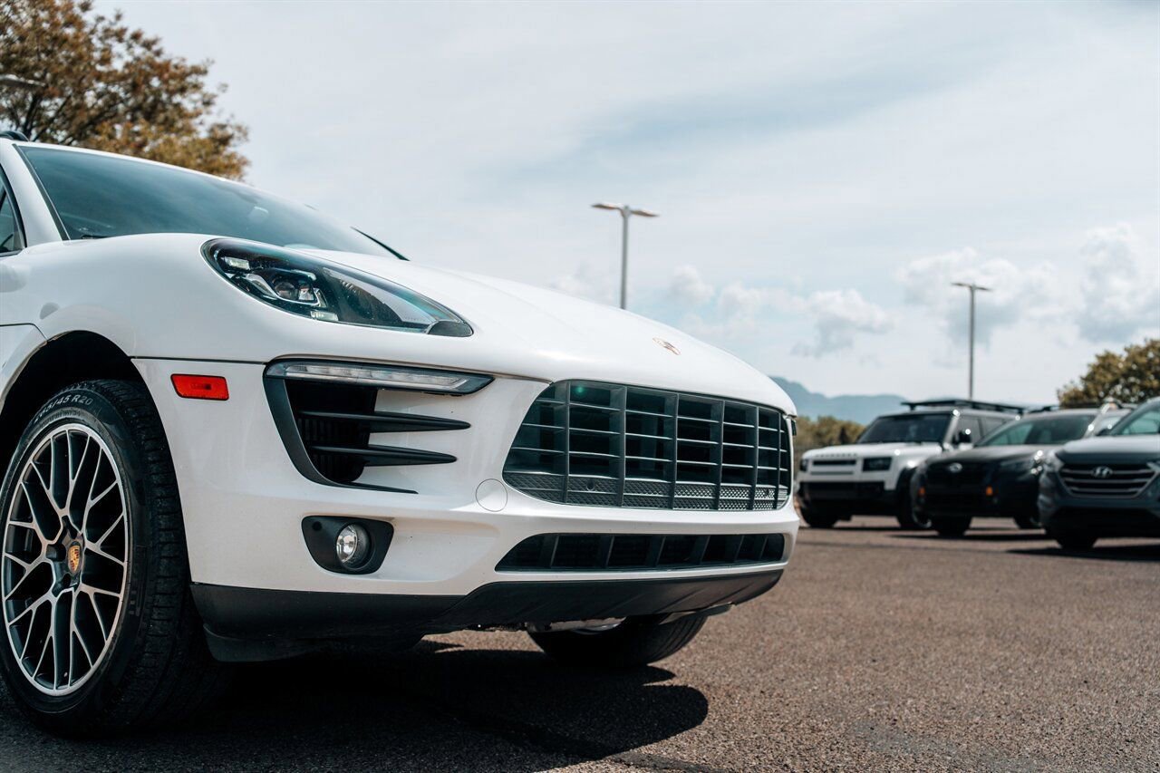 Used 2018 Porsche Macan S image 10