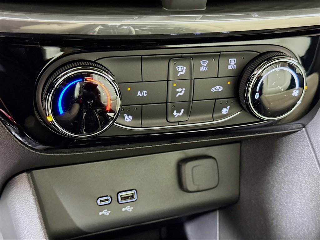 New 2026 Buick Encore GX Sport Touring w/ Advanced Technology Package image 9