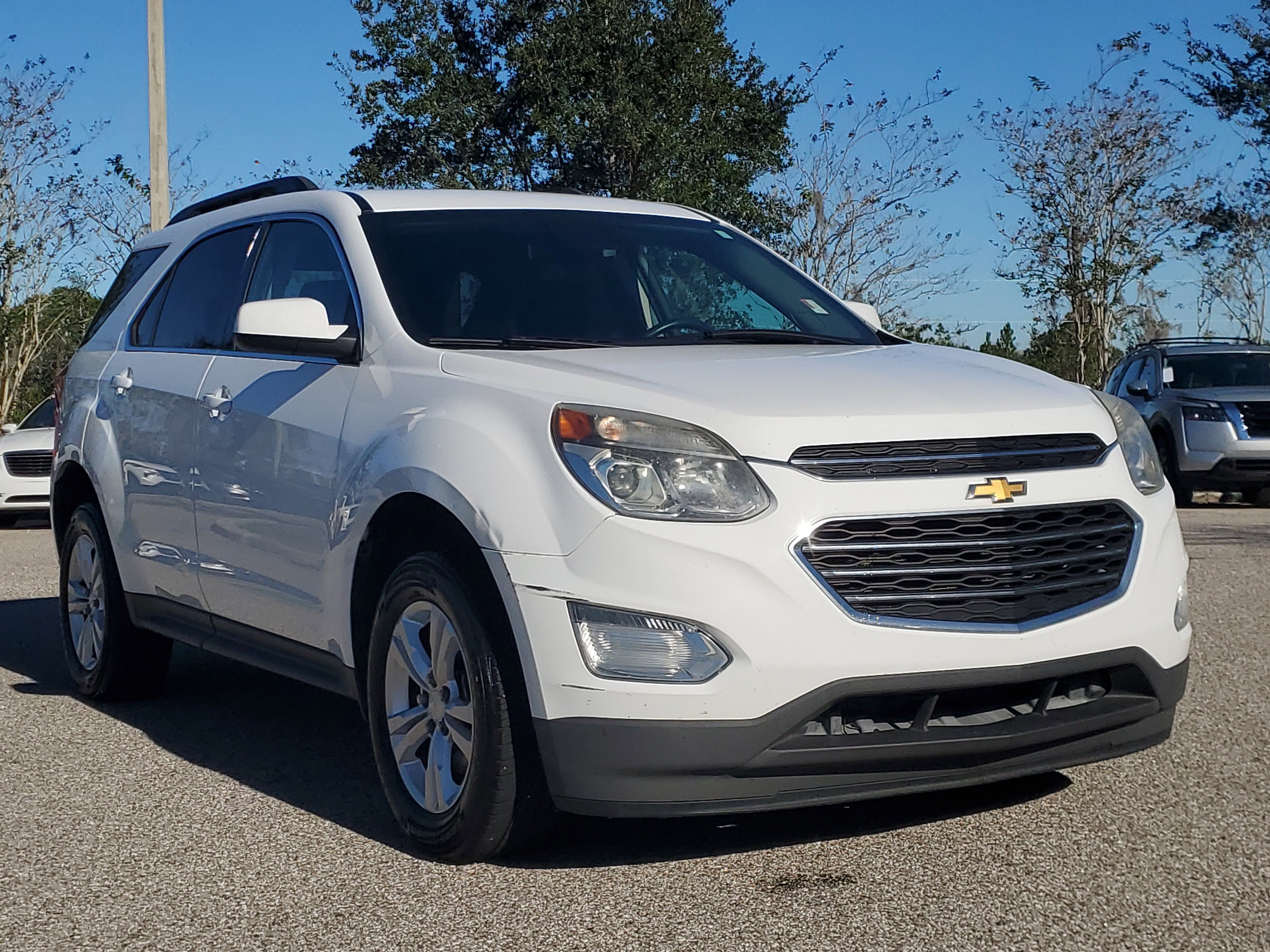 Used 2016 Chevrolet Equinox LT w/ Convenience Package image 3