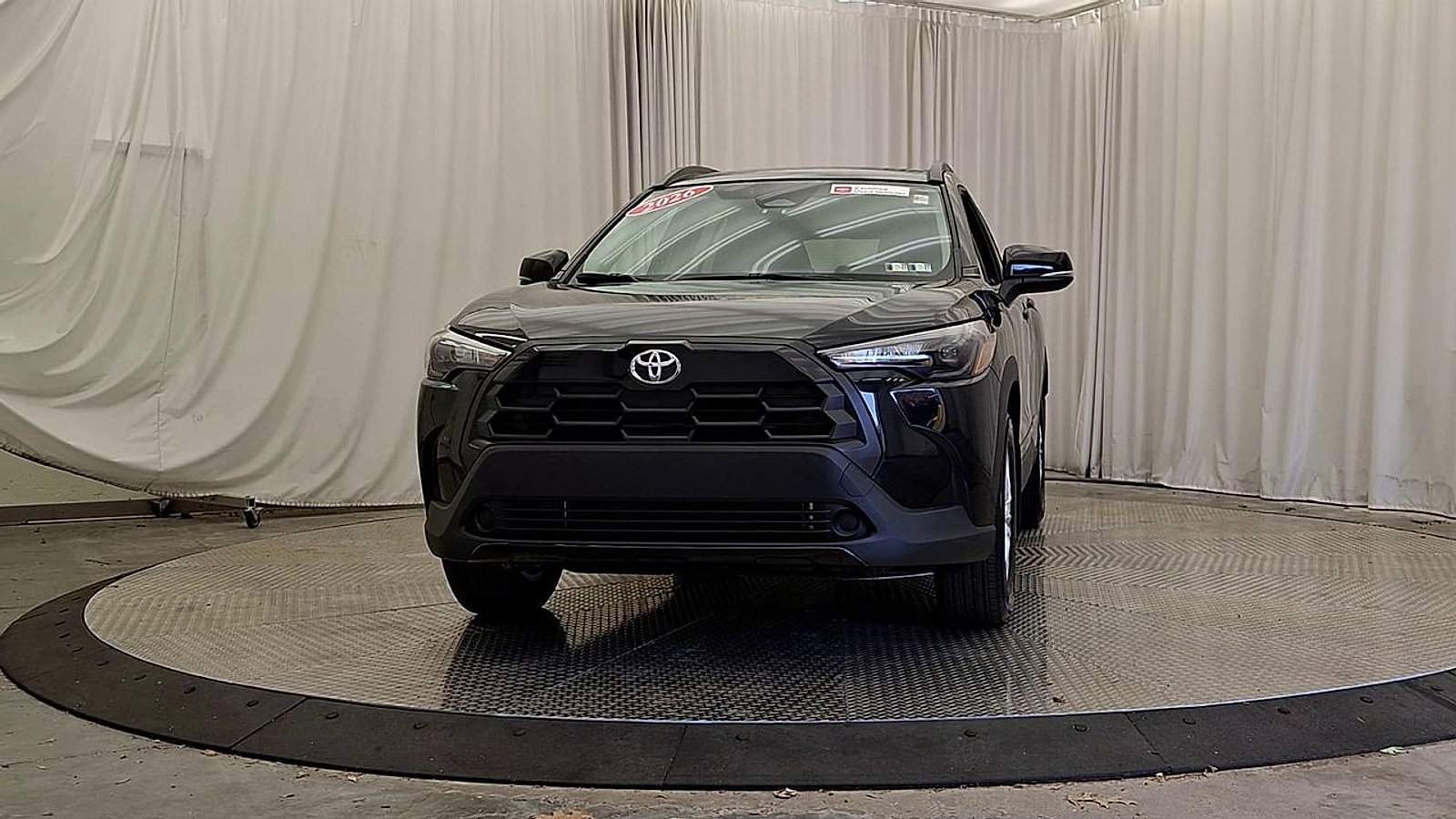 Certified 2026 Toyota Corolla Cross LE AWD/4WD image 4